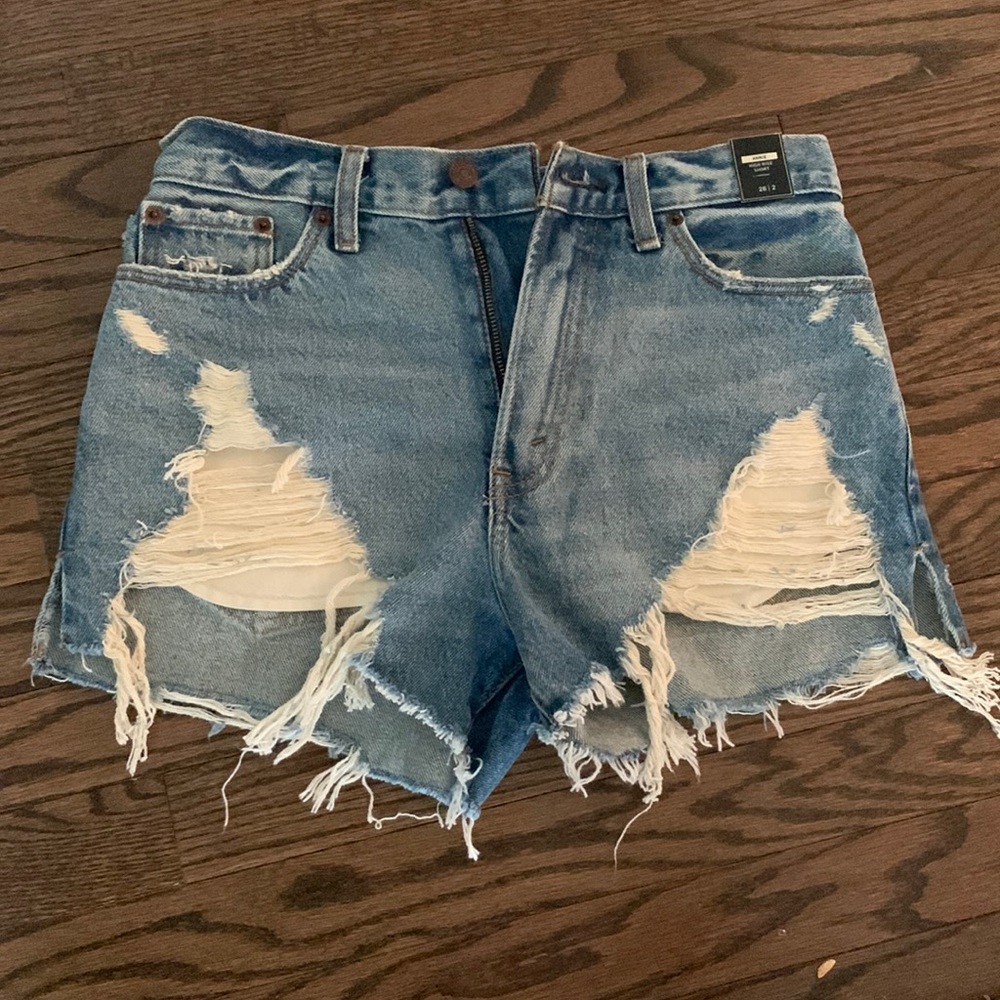 Annie High Rise Short 26/2.